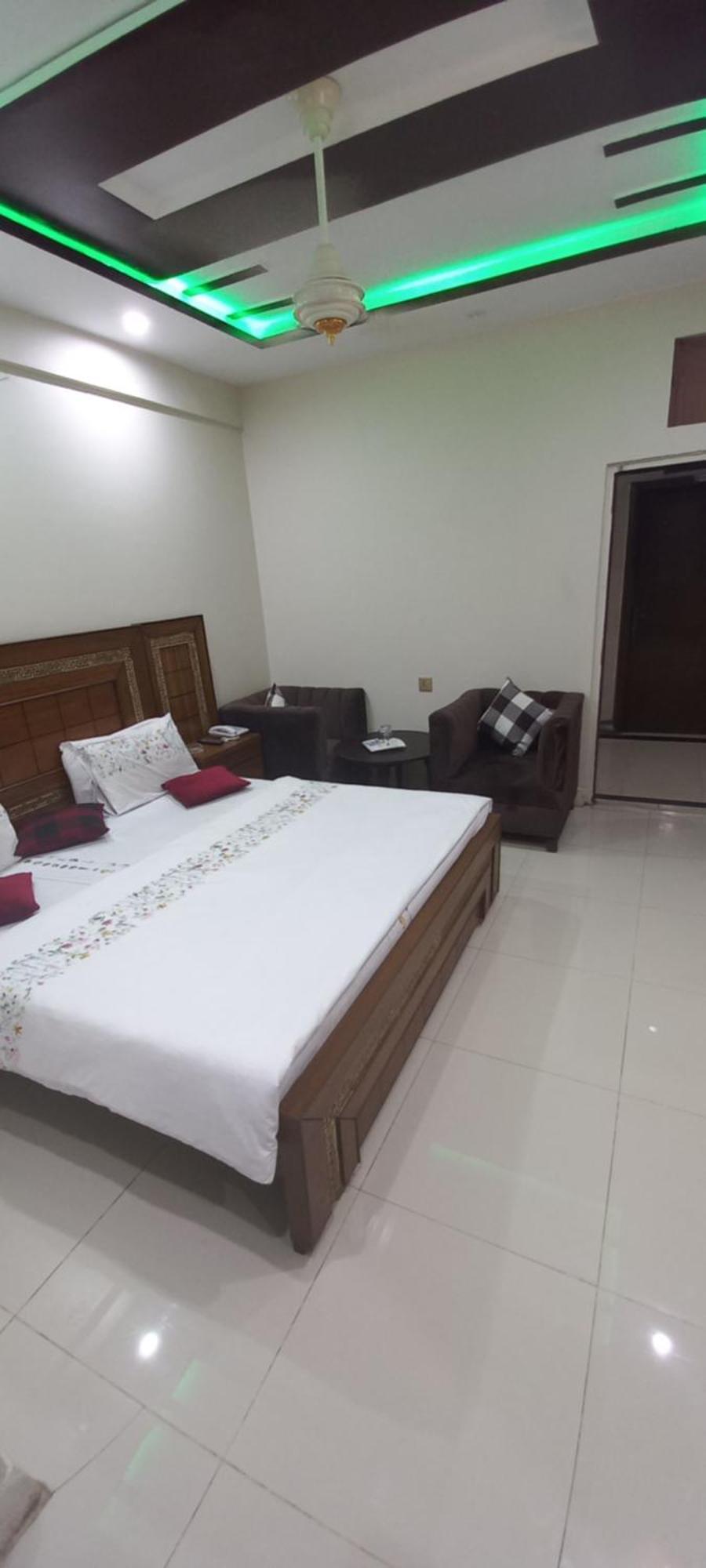 Hotel Al Markaz Islamabad Extérieur photo